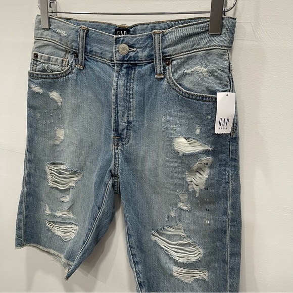 Gap 5 Pocket Light Wash Distressed Denim Shorts Size 14 Raw Hem - Picture 3 of 13